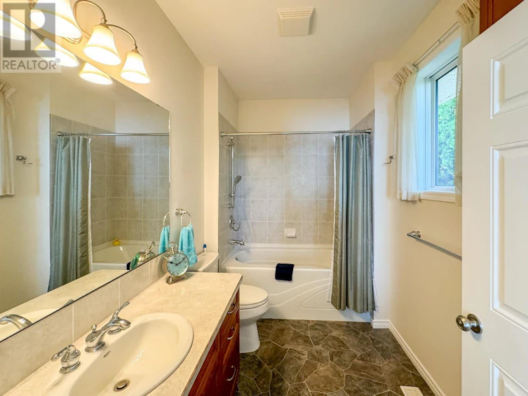 8503 Kingfisher Drive, Osoyoos, BC, V0H 1V1 - 23