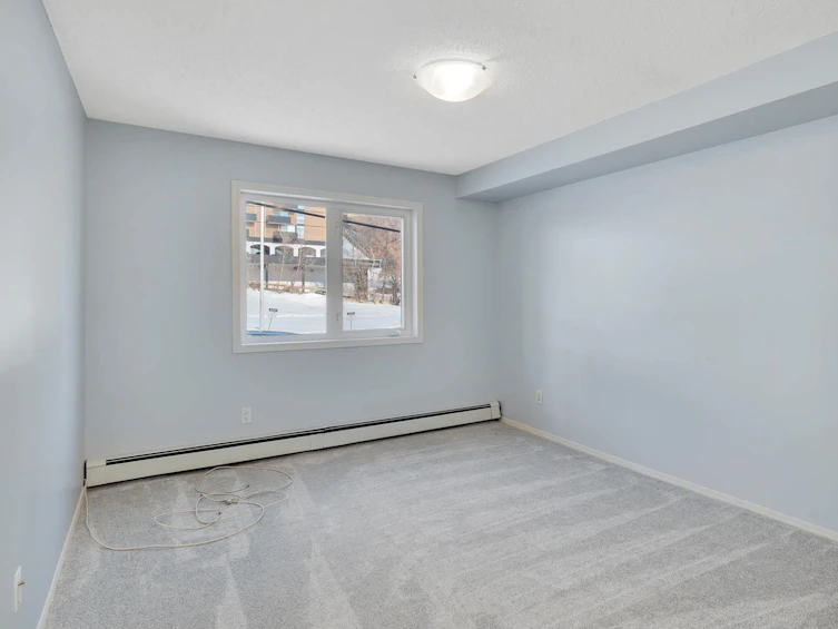 211-10403 98 Avenue NW, Edmonton, AB, T5K 2Y5 - 28