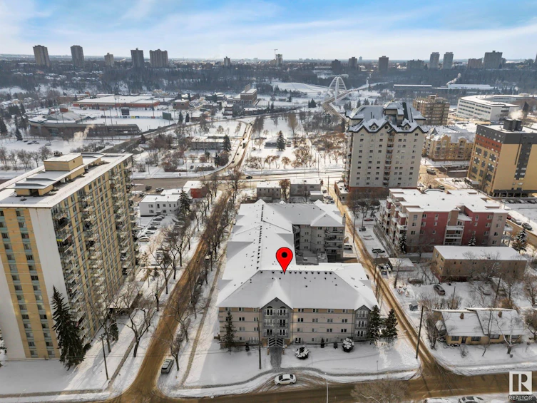 211-10403 98 Avenue NW, Edmonton, AB, T5K 2Y5