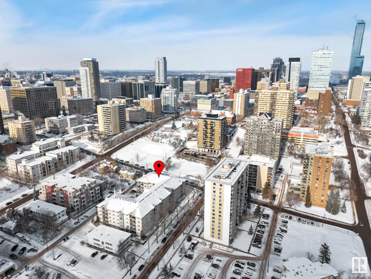 211-10403 98 Avenue NW, Edmonton, AB, T5K 2Y5 - 3