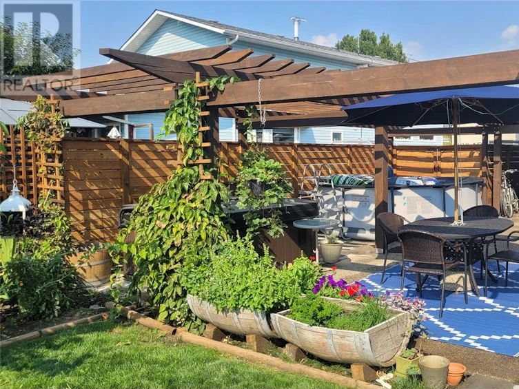 2951 Paris Street, Penticton, BC, V2A 6X5 - 6