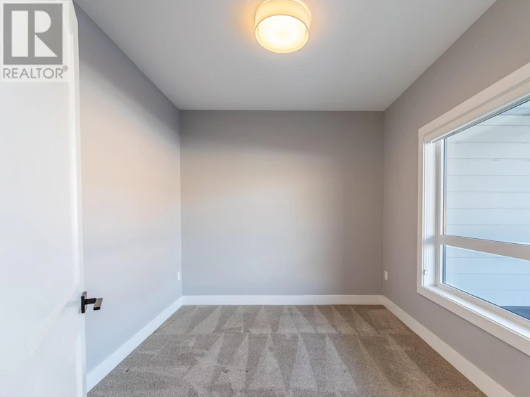 113-201 Wylie Street, Penticton, BC, V2A 0H3 - 30