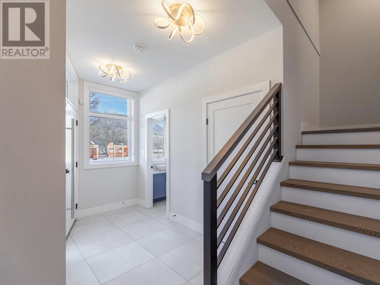 113-201 Wylie Street, Penticton, BC, V2A 0H3 - 33