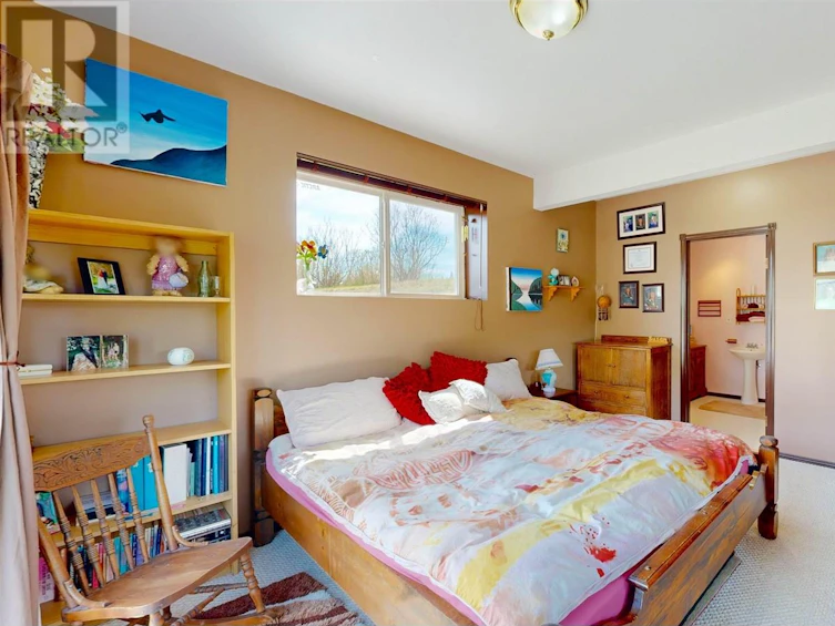 4221 Lodge Road, Lac La Hache, BC, V0K 1T0 - 36