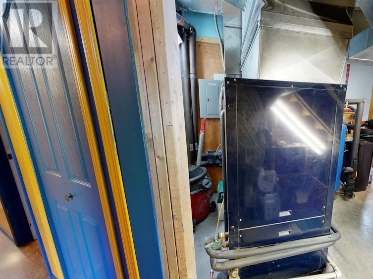 4221 Lodge Road, Lac La Hache, BC, V0K 1T0 - 40