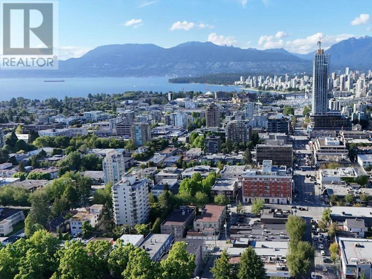 1546 West 12th Avenue, Vancouver, BC, V6J 2E1 - 3