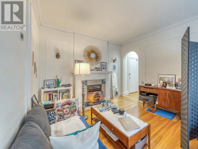 1546 West 12th Avenue, Vancouver, BC, V6J 2E1 - 8
