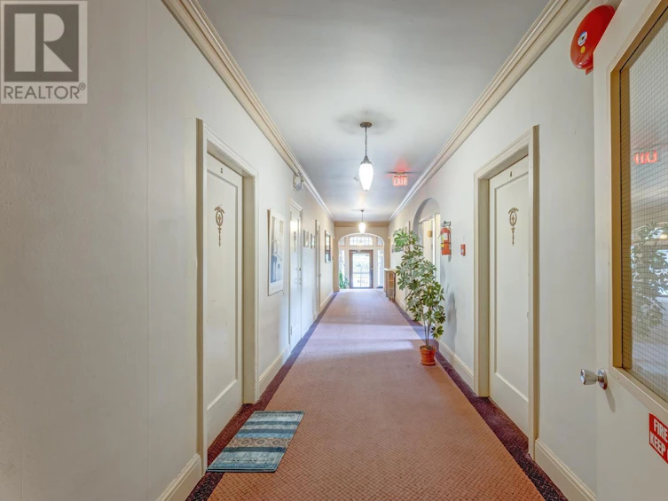 1546 West 12th Avenue, Vancouver, BC, V6J 2E1 - 7