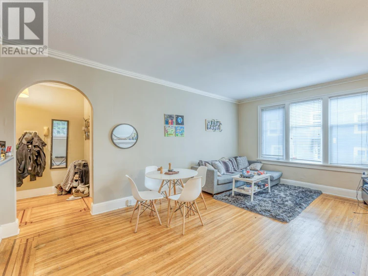 1546 West 12th Avenue, Vancouver, BC, V6J 2E1 - 6