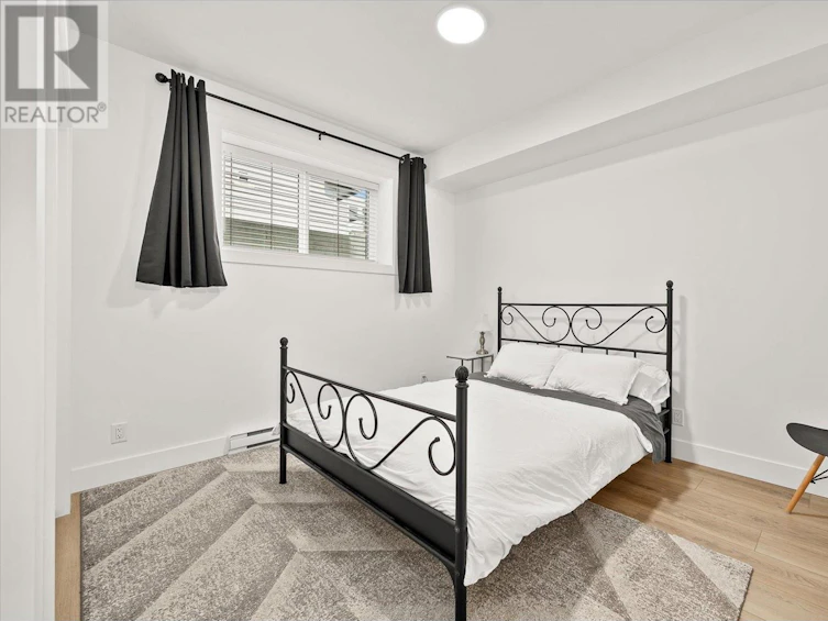 4271 Russo Street, Kelowna, BC, V1W 0C6 - 31