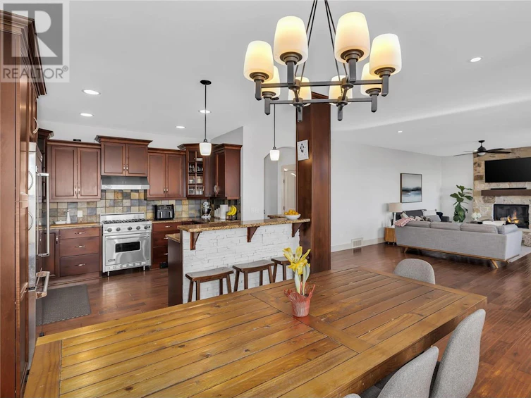 840 Hewetson Avenue, Kelowna, BC, V1W 5C9 - 10