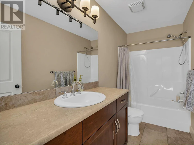 840 Hewetson Avenue, Kelowna, BC, V1W 5C9 - 40