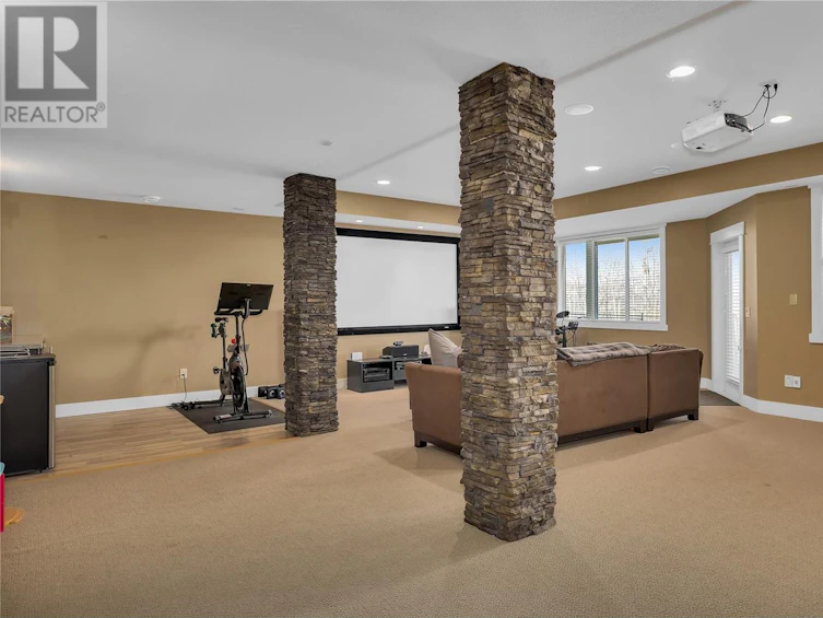 840 Hewetson Avenue, Kelowna, BC, V1W 5C9 - 43