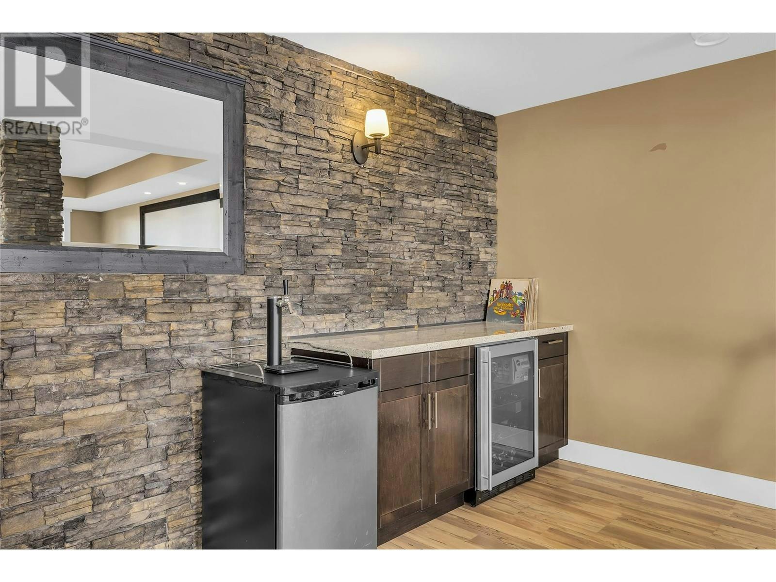 840 Hewetson Avenue, Kelowna, BC, V1W 5C9 - 45