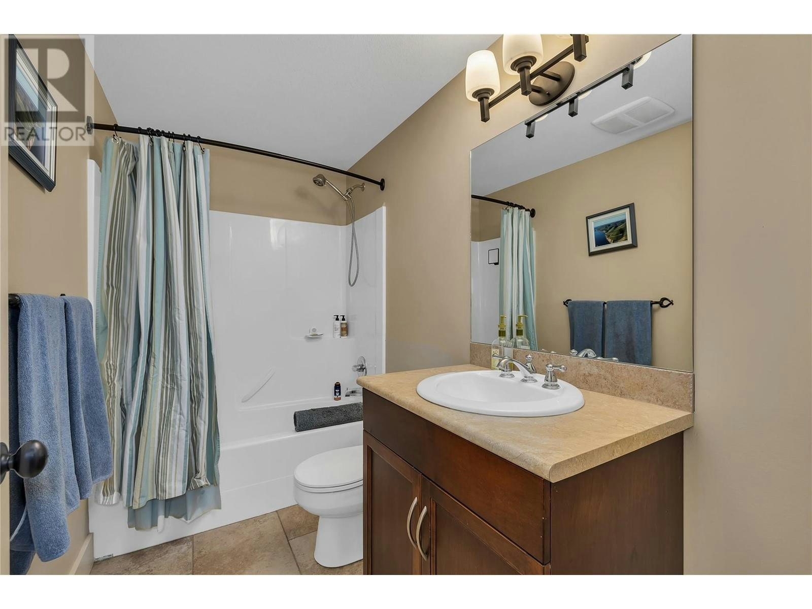 840 Hewetson Avenue, Kelowna, BC, V1W 5C9 - 50