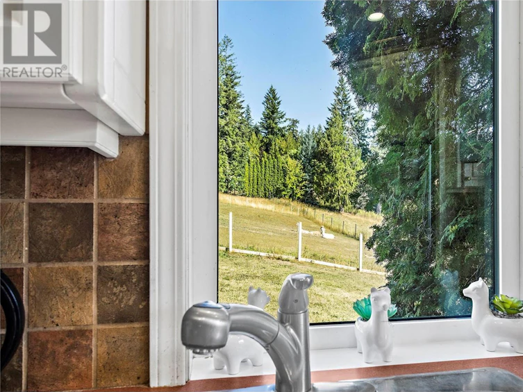 5931 Northwest 40 Street, Salmon Arm, BC, V1E 3B6 - 21