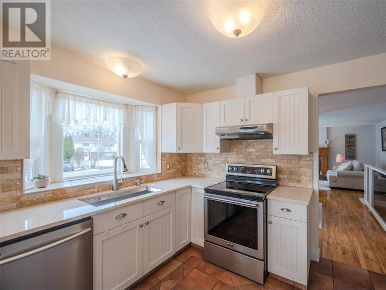 521 Alder Street, Penticton, BC, V2A 4C5 - 32