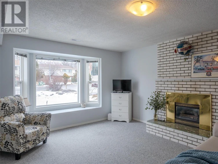 521 Alder Street, Penticton, BC, V2A 4C5 - 4