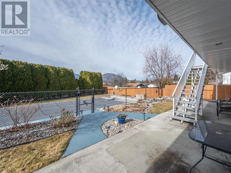 521 Alder Street, Penticton, BC, V2A 4C5 - 50