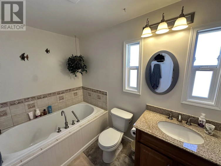 466 Evergreen Crescent, 100 Mile House, BC, V0K 2E0 - 26