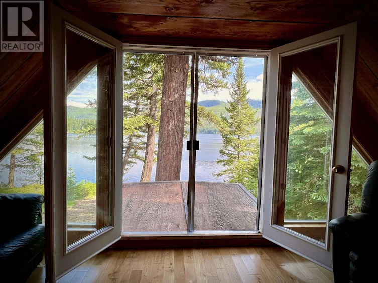 5264 Machete Lake Road, Bridge Lake, BC, V0K 1E0 - 15