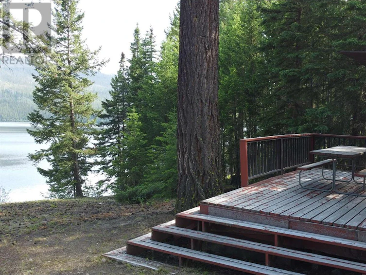 5264 Machete Lake Road, Bridge Lake, BC, V0K 1E0 - 6