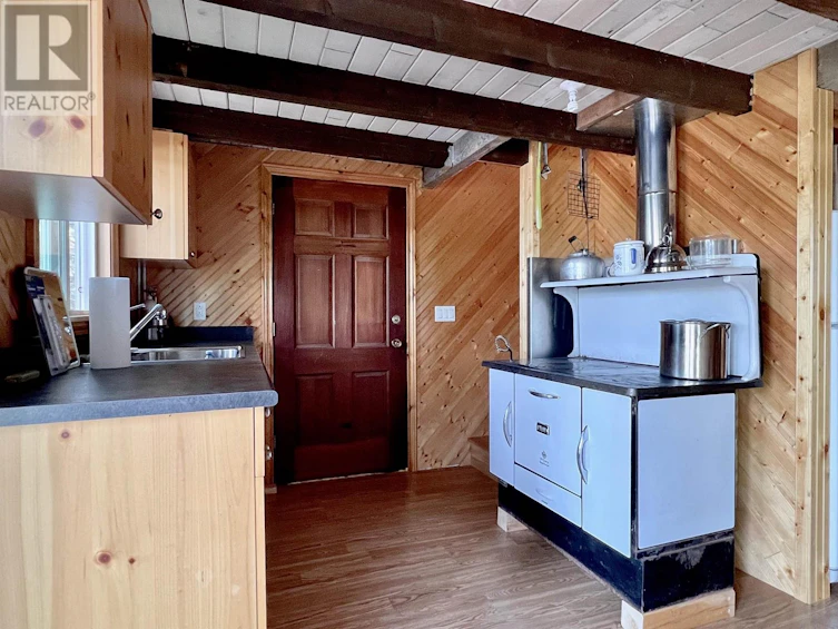 5264 Machete Lake Road, Bridge Lake, BC, V0K 1E0 - 8