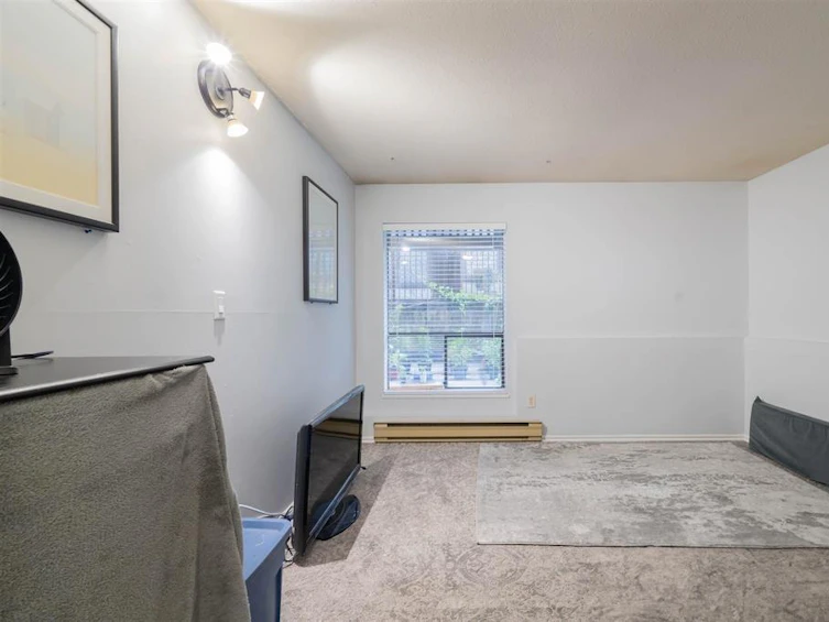 204-9672 134, Surrey, BC, V3T 5L5 - 10