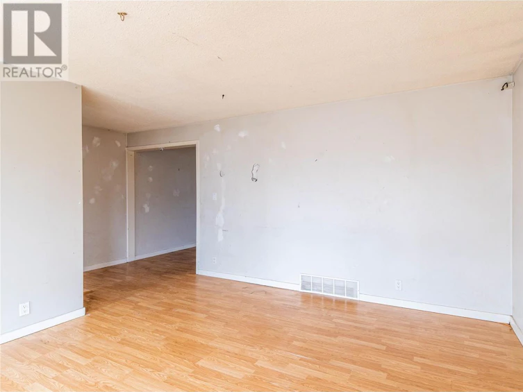 602-604 Brentwood Avenue, Kamloops, BC, V2P 1P5 - 34