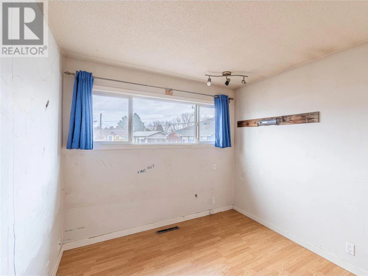 602-604 Brentwood Avenue, Kamloops, BC, V2P 1P5 - 38