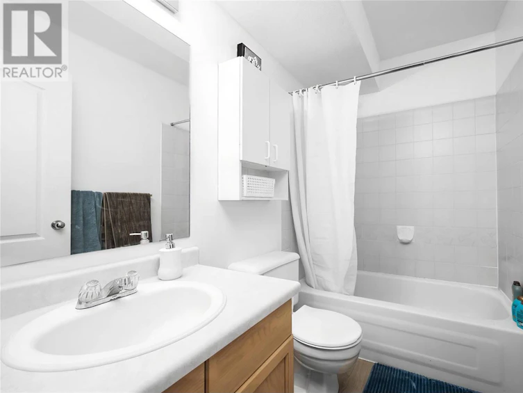 113-769 Klo Road, Kelowna, BC, V1Y 9L9 - 11