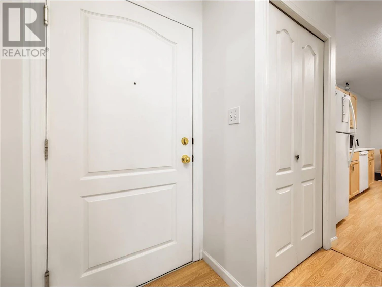 113-769 Klo Road, Kelowna, BC, V1Y 9L9 - 5