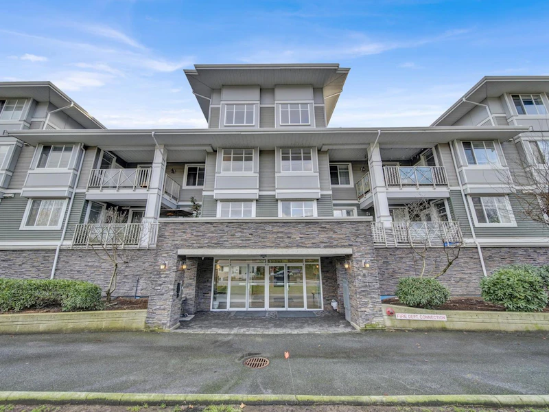 305 - 46262 First Avenue, Chilliwack BC V2P 0C3