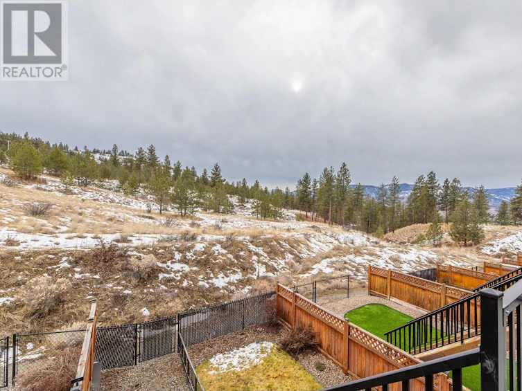 106-1115 Holden Road, Penticton, BC, V2A 0B7 - 34