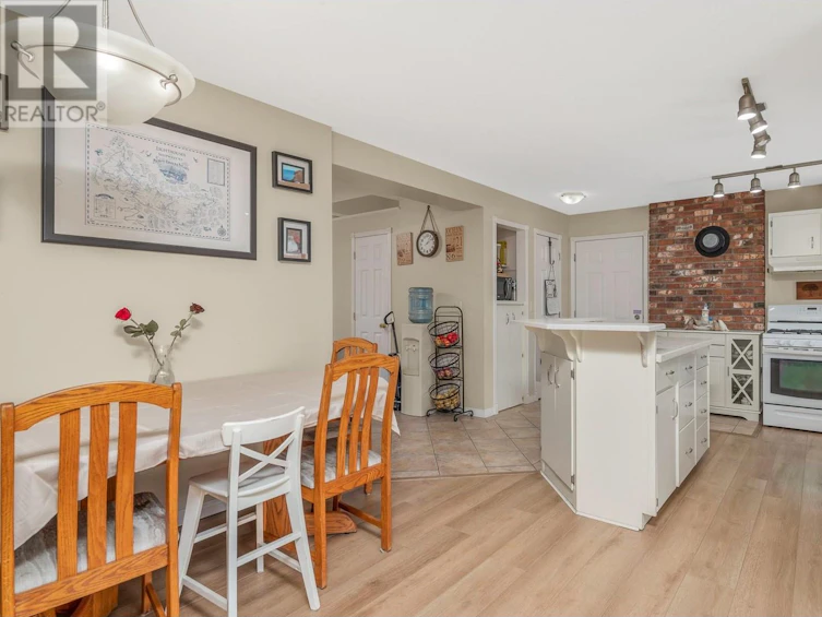 2109 Hunter Avenue, Armstrong, BC, V0E 1B0 - 15