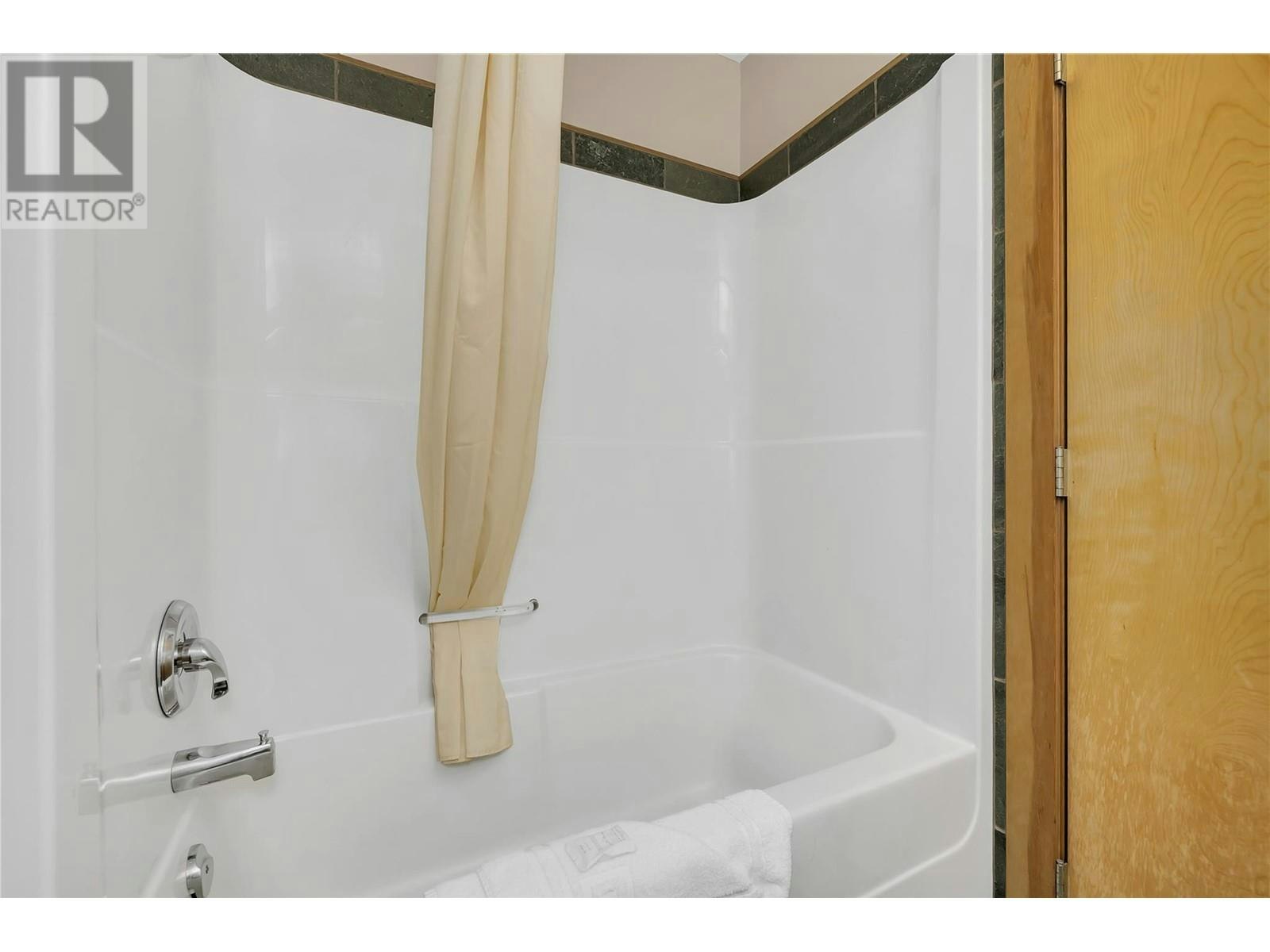 110-5335 Big White Road, Big White, BC, V1P 1P4 - 27