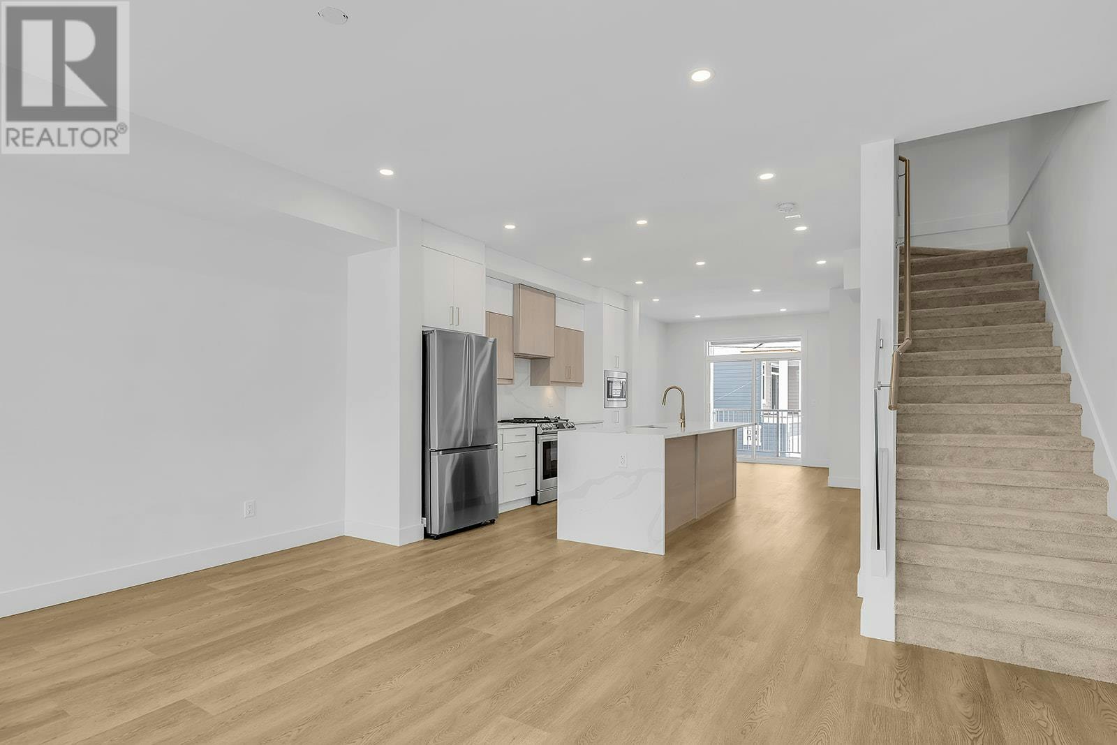 102-5300 Main Street, Kelowna, BC, V1W 0C1 - 19