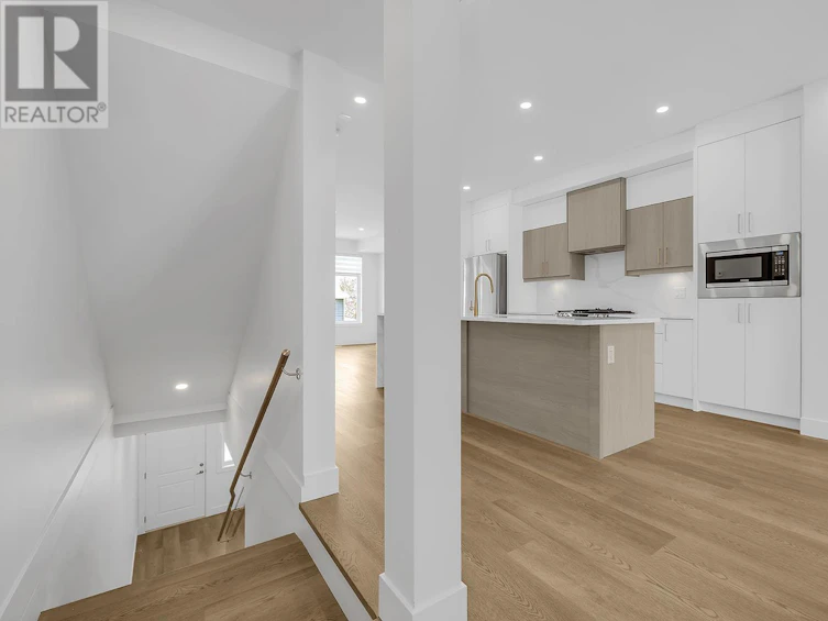 102-5300 Main Street, Kelowna, BC, V1W 0C1 - 21