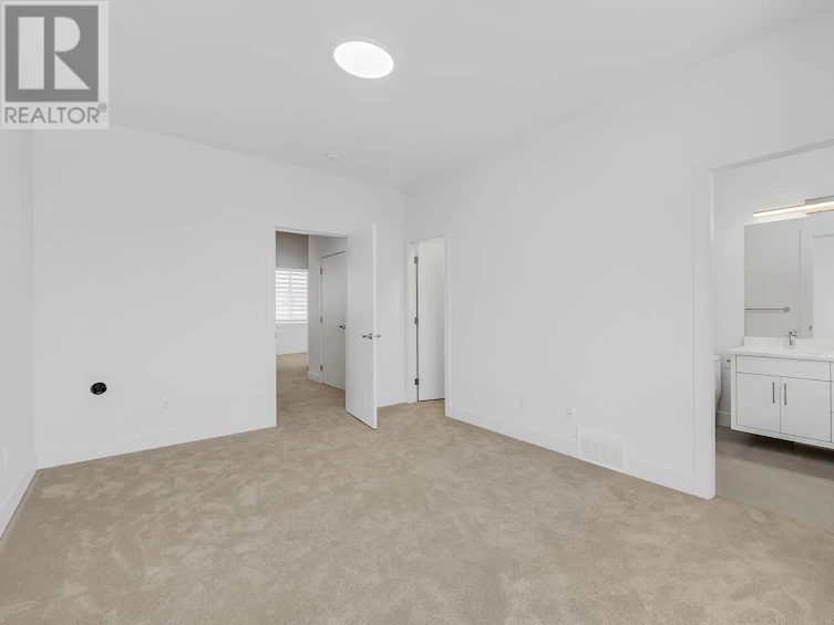 102-5300 Main Street, Kelowna, BC, V1W 0C1 - 25
