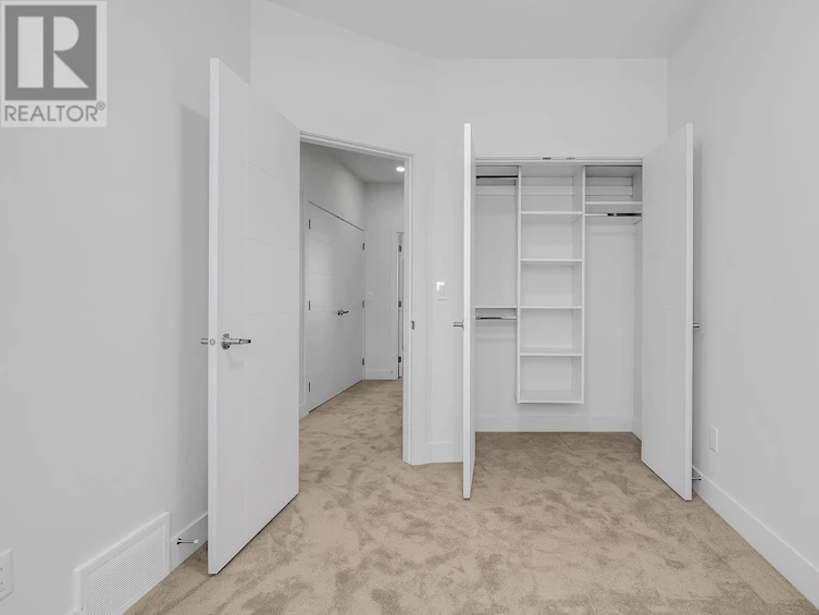 102-5300 Main Street, Kelowna, BC, V1W 0C1 - 29