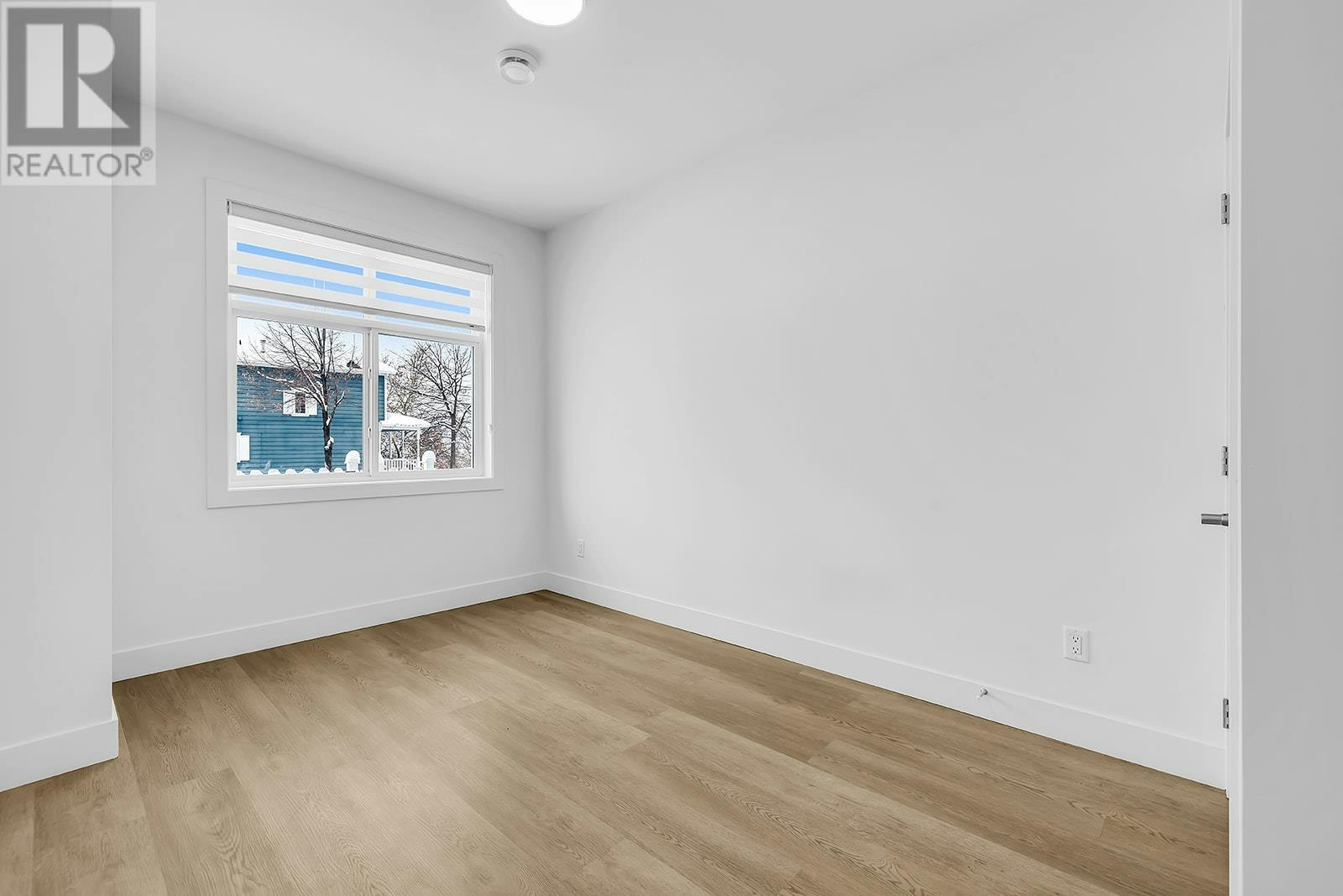 102-5300 Main Street, Kelowna, BC, V1W 0C1 - 37