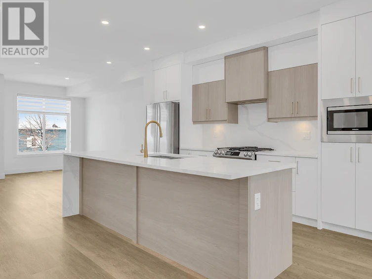 102-5300 Main Street, Kelowna, BC, V1W 0C1 - 5