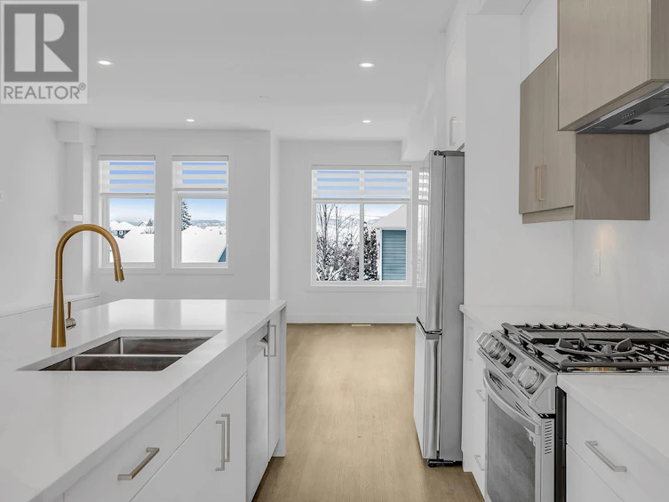 102-5300 Main Street, Kelowna, BC, V1W 0C1 - 6