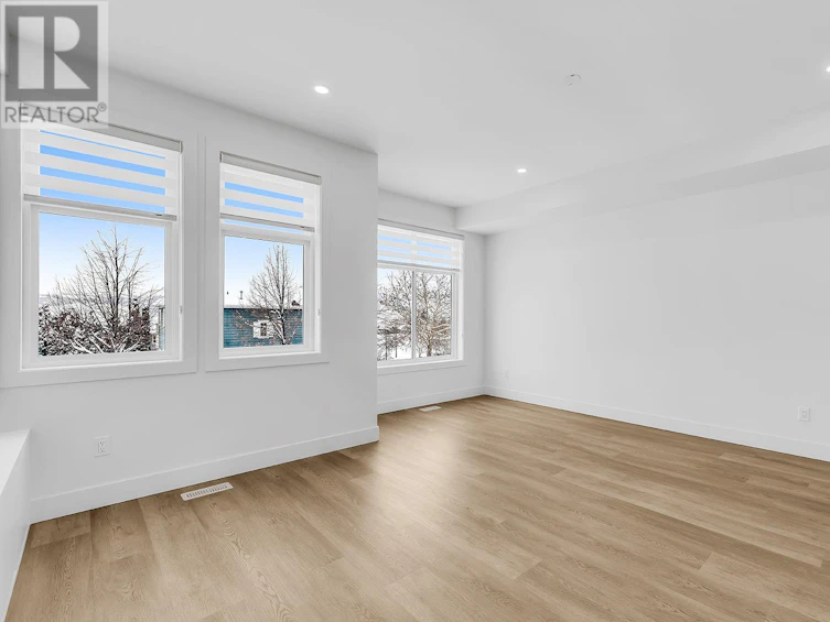 109-5300 Main Street, Kelowna, BC, V1W 0C1 - 18