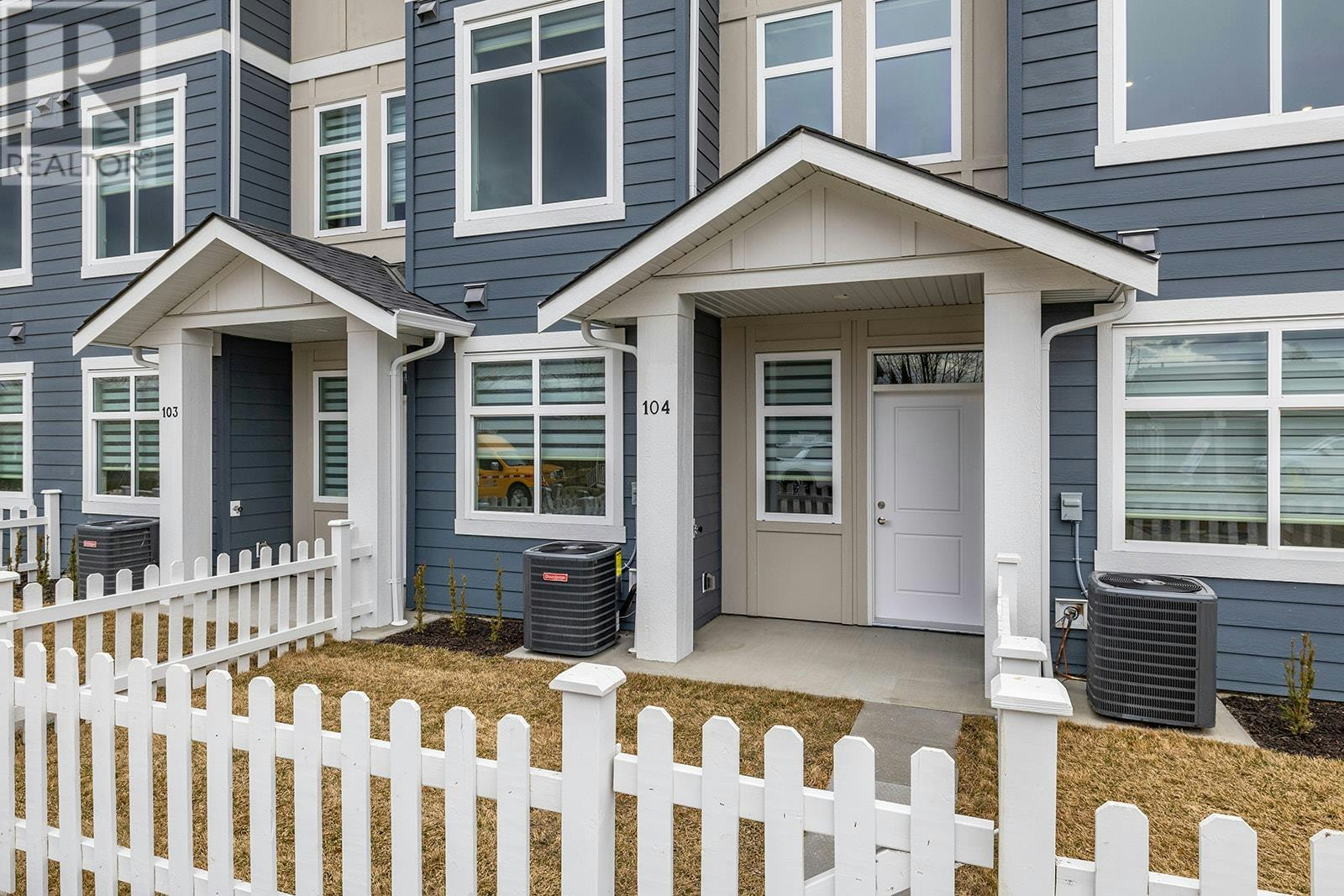 109-5300 Main Street, Kelowna, BC, V1W 0C1 - 4