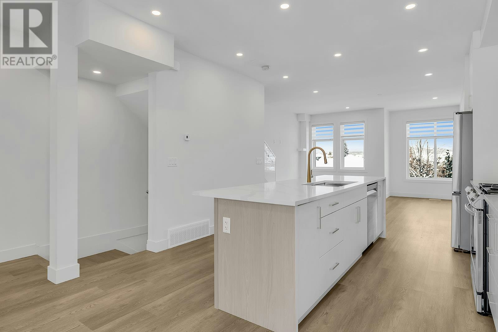 109-5300 Main Street, Kelowna, BC, V1W 0C1 - 8