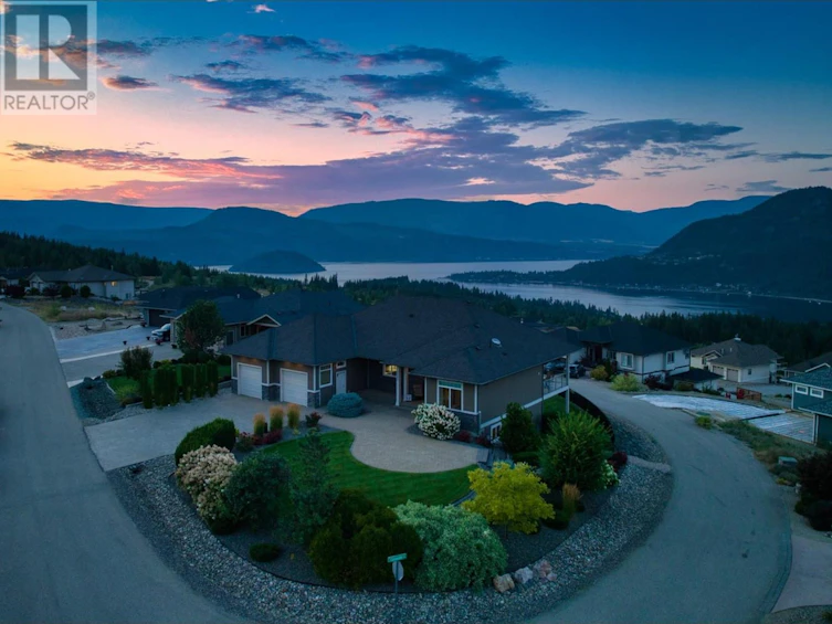 2582 St. Andrews Street, Blind Bay, BC, V0E 1H0 - 11