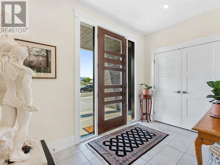 1580 Malbec Place, West Kelowna, BC, V4T 3B5 - 2