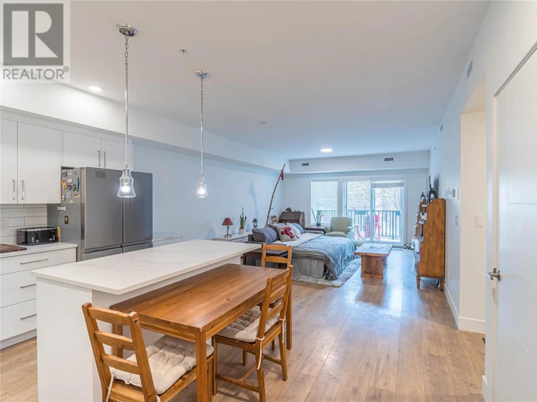 209-2046 Robson Place, Kamloops, BC, V2E 0A5 - 10