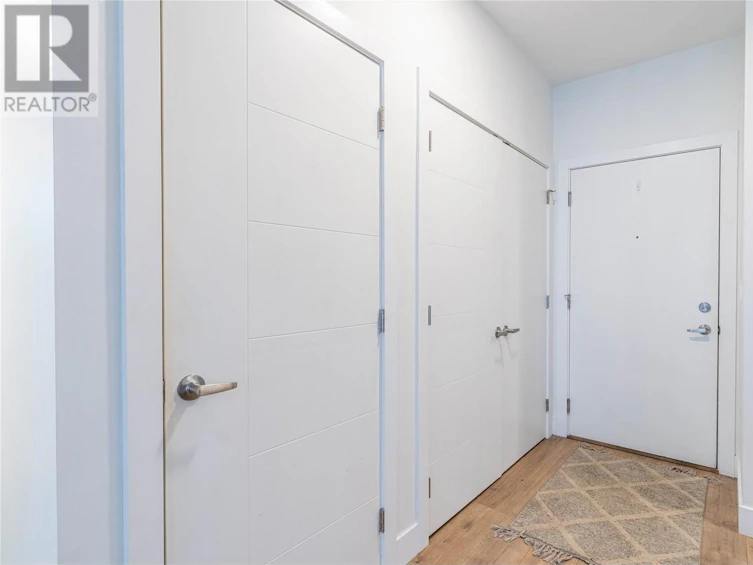 209-2046 Robson Place, Kamloops, BC, V2E 0A5 - 6